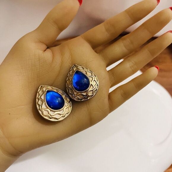 Vintage Galleria Gripoix Glass Earrings Cabochon Clip On Blue Gold Teardrop 4615 - Picture 5 of 11